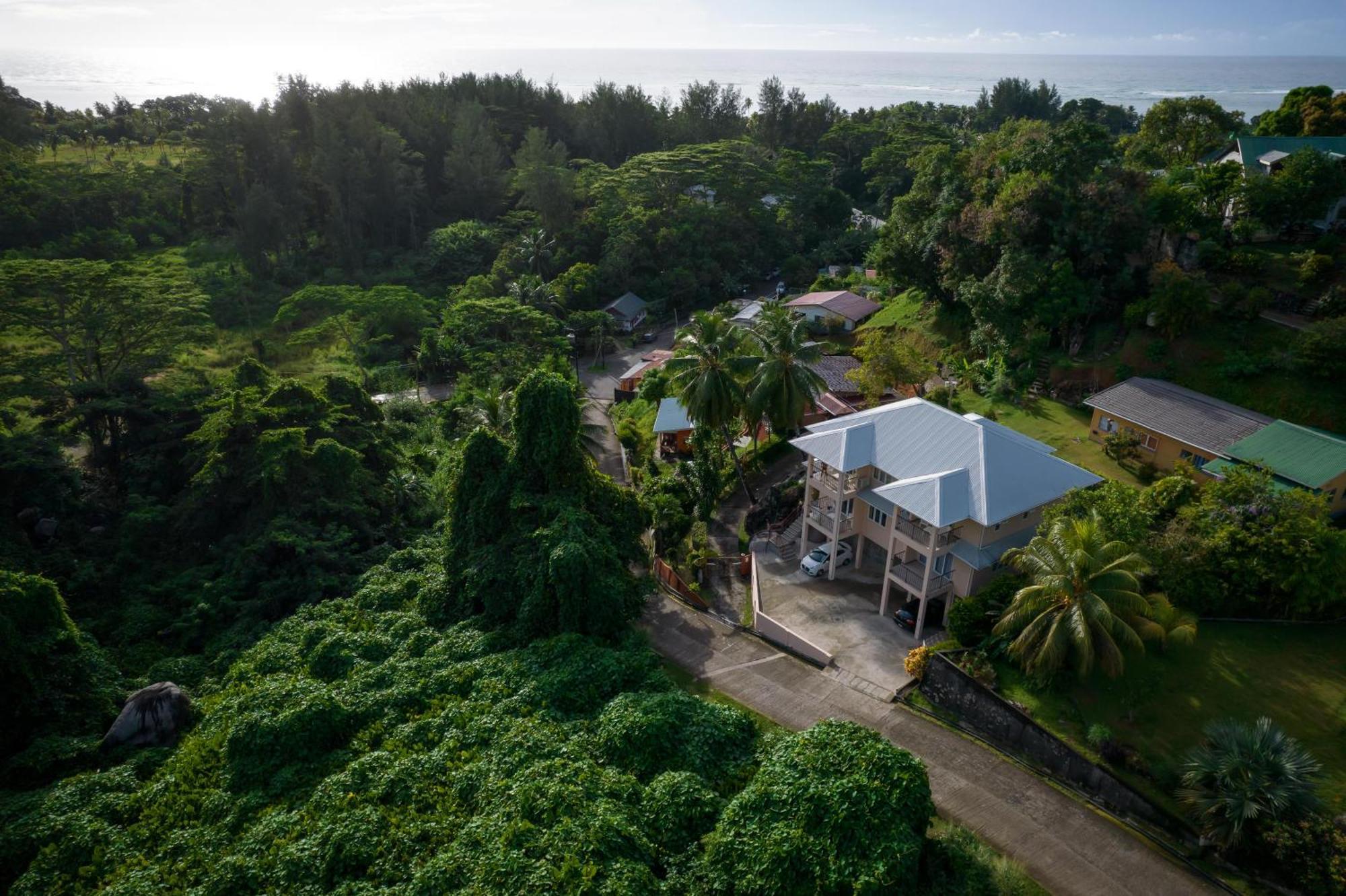 Jaidss Holiday Apartments 1 Anse aux Pins Екстериор снимка
